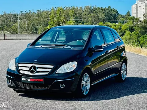 Mercedes-Benz B 150 Standard