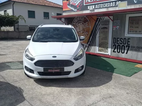 Ford S-Max 2.0 TDCi Titanium