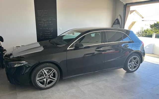 Mercedes-Benz A 250 e AMG Line