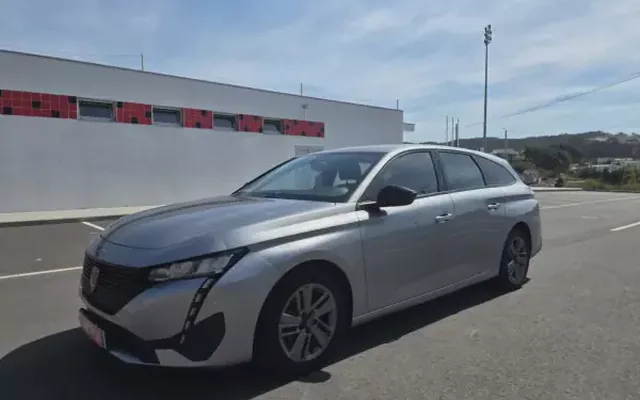 Peugeot 308 SW 2022 BlueHDi 130 Allure
