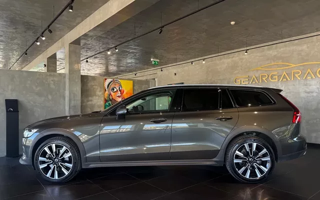 Volvo V60 Cross Country 2.0 B4 Geartronic