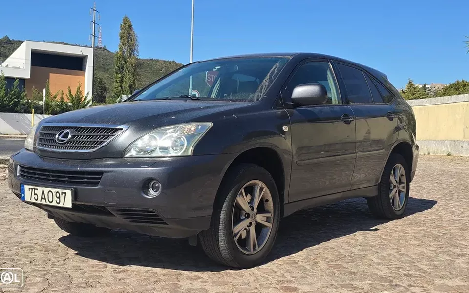 Lexus RX 400h Medium 17