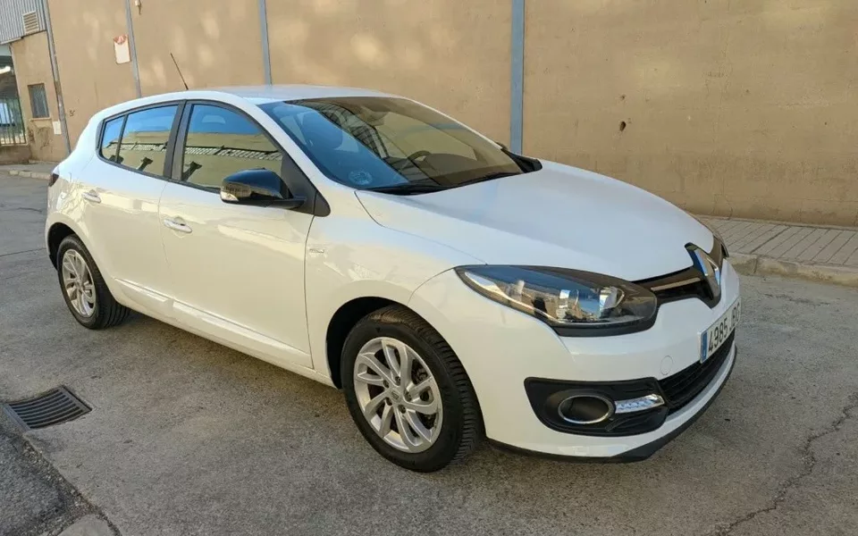 RENAULT Mégane Mégane 1.2 TCE Energy Limited S&S 115 - 7000€ en Zaragoza