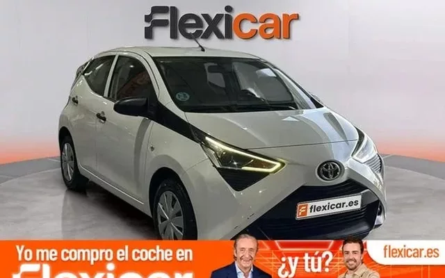 TOYOTA Aygo Aygo 70 x-play