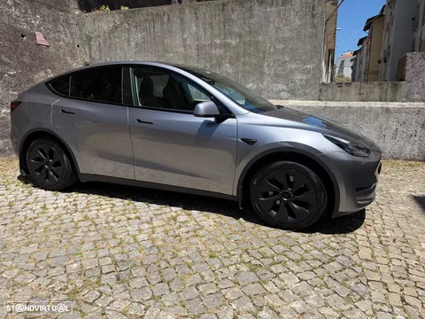 Tesla Model Y Long Range Tração Integral