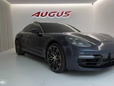Porsche Panamera 4 E-Hybrid