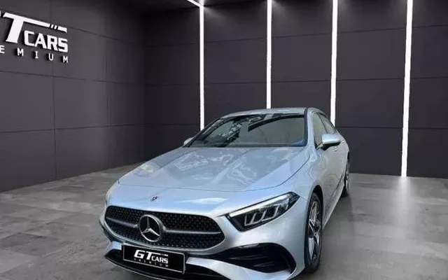 MERCEDES-BENZ Clase A 250e AMG