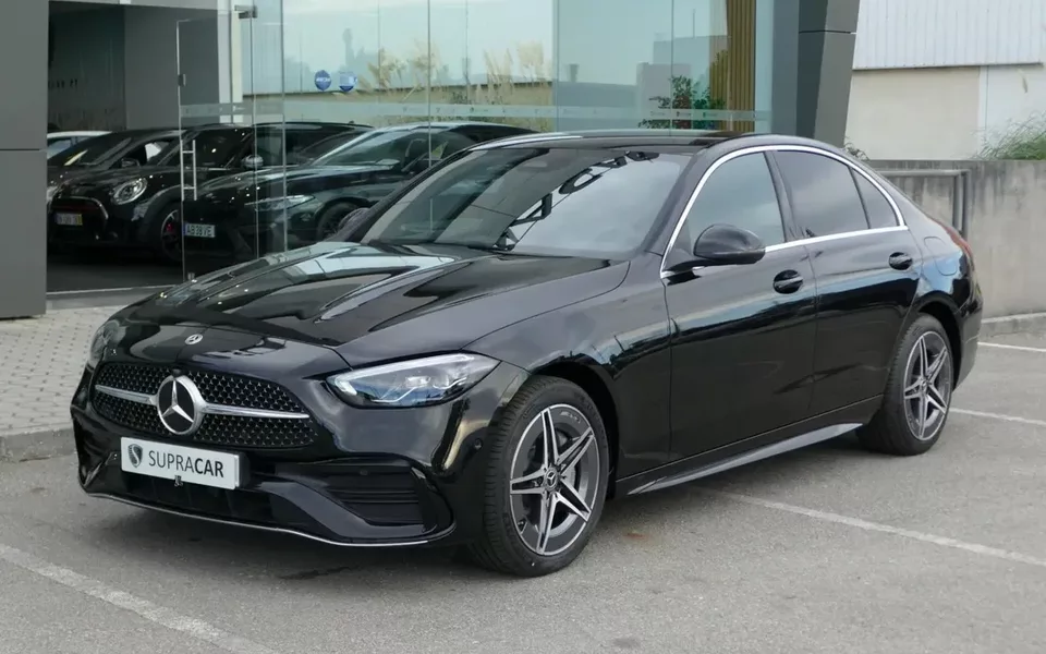 Mercedes-Benz C 300 e AMG Line