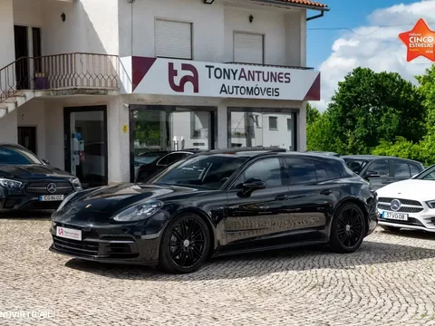 Porsche Panamera Sport Turismo 4 E-Hybrid Platinum Edition