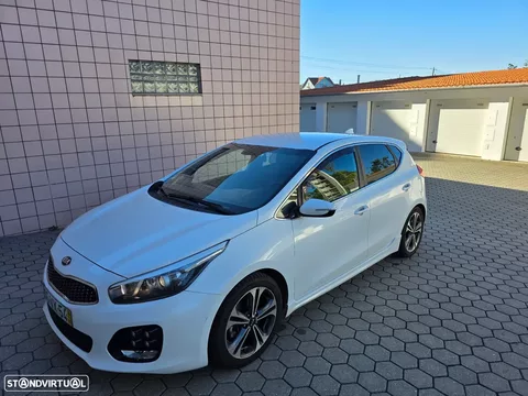 Kia Ceed 1.6 CRDi GT Line
