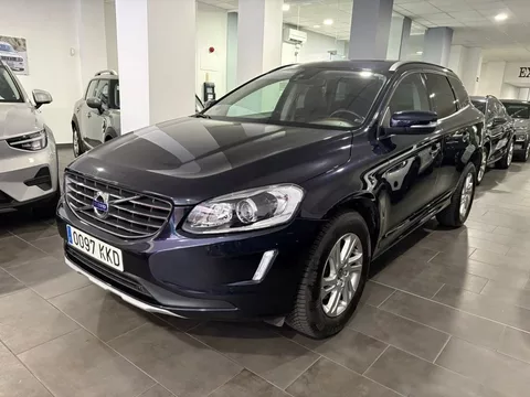 VOLVO XC60 XC60 D3 Momentum Aut. 150