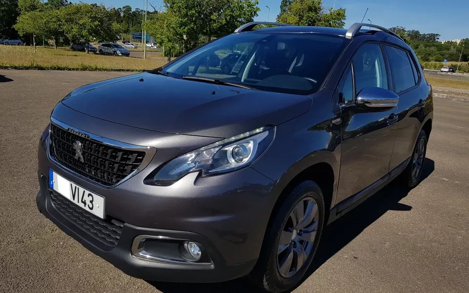 Peugeot 2008 1.5 BlueHDi Style