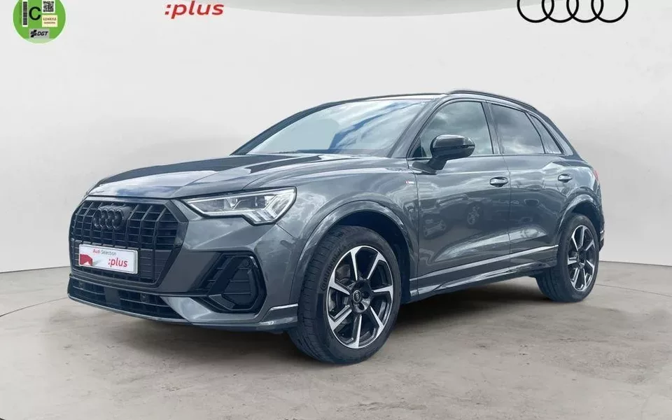 AUDI Q3 Q3 35 TFSI Black line S tronic