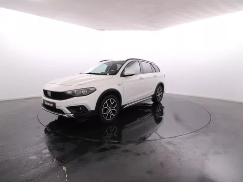 Fiat Tipo Station Wagon Cross 1.0 GSE T3 City Life 100cv