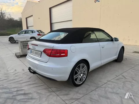 AUDI A3 A3 Cabrio 1.6TDI Attraction
