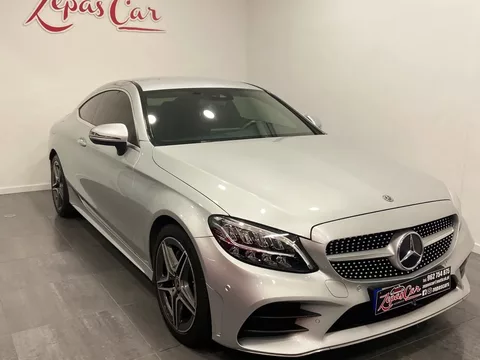 Mercedes-Benz C 220 d 9G-TRONIC AMG Line