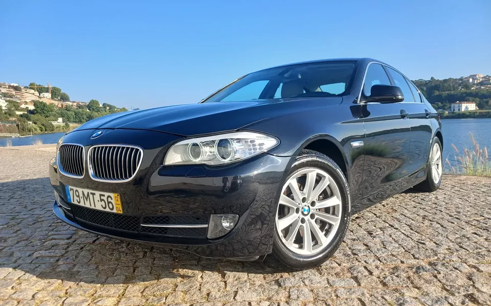 BMW 525 d xDrive Exclusive Auto