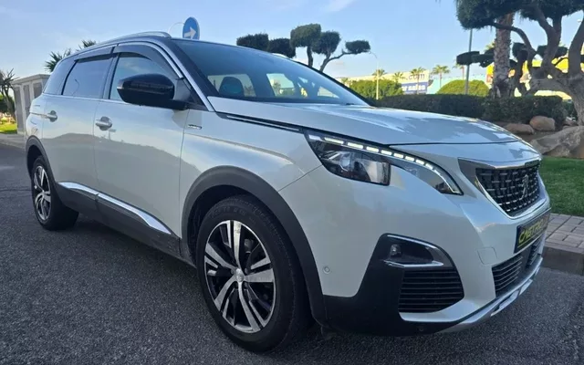 PEUGEOT 5008 GTLine 1.6L THP 121kW 165CV EAT6
