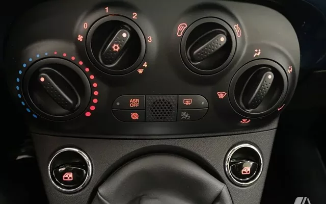 FIAT 500 500 1.0 Hybrid Dolcevita 52kW