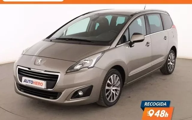 PEUGEOT 5008 5008 1.6 VTi Style