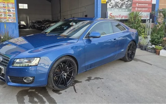 AUDI A5 A5 Coupé 2.0 TFSI quattro 211