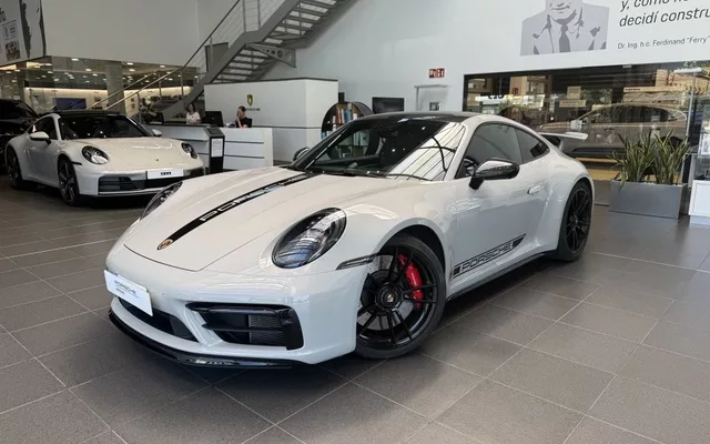 PORSCHE 911 911 Carrera 4 GTS Coupé PDK