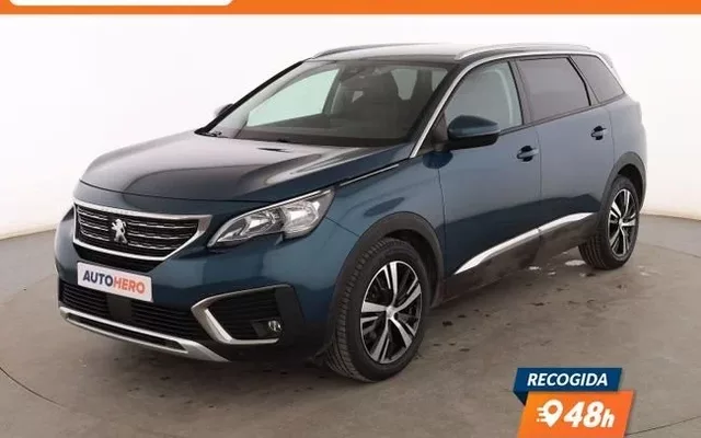 PEUGEOT 5008 1.5 Blue-HDi Allure