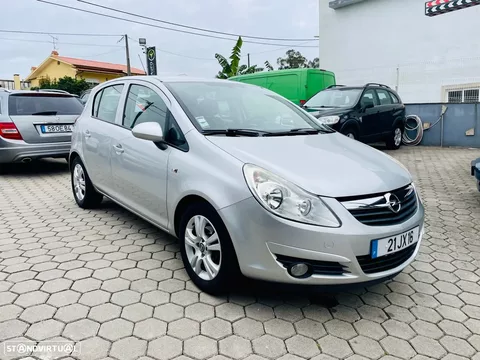 Opel Corsa 1.2 Cosmo 111