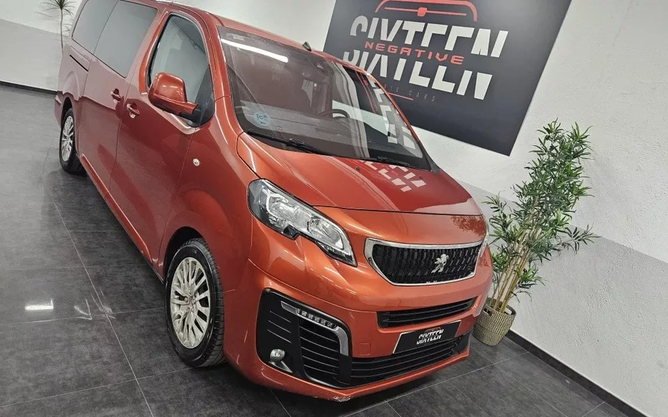 PEUGEOT Traveller M1 Traveller 2.0BlueHDI Business Long EAT8 180