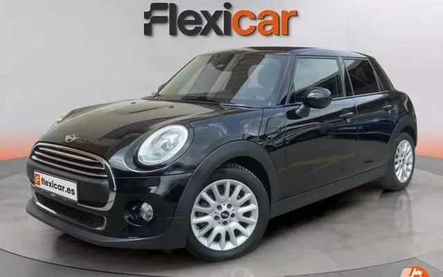 MINI Cooper ONE D 5 PUERTAS
