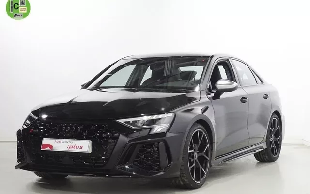 AUDI A3 RS3 Sedán quattro S tronic