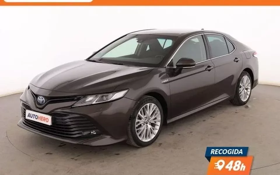 TOYOTA Camry 2.5 Hybrid Advance