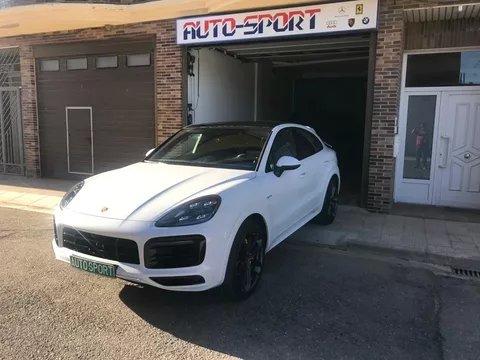 PORSCHE Cayenne Cayenne E-Hybrid Coupé Aut. - 121999€ en Cenicero