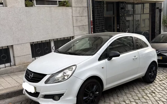 Opel Corsa 1.2 Black Edition