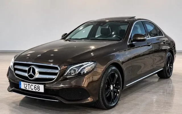 Mercedes-Benz E 220 d 9G-TRONIC Avantgarde