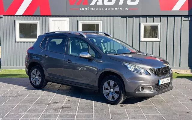 Peugeot 2008 1.2 PureTech Style