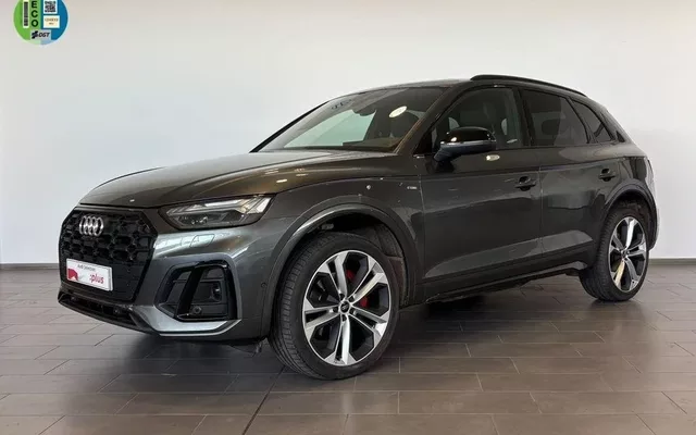 AUDI Q5 Q5 40 TDI quattro-ultra Black line S tronic 150kW
