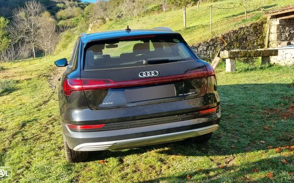 Audi e-tron 55 quattro S line