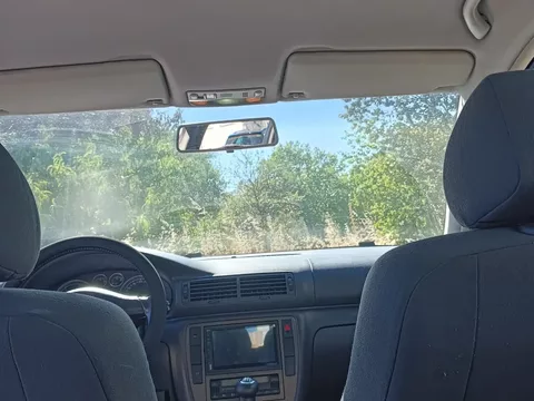 VW Passat Variant