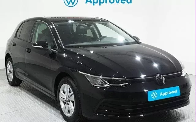 VOLKSWAGEN Golf Golf 1.0 eTSI DSG 81kW - 20300€ en Astorga