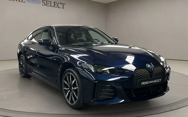 BMW i4