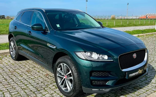 Jaguar F-Pace 2.0 i4D Portfolio