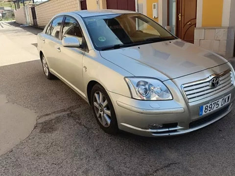 TOYOTA Avensis Avensis 2.0D-4D Sol