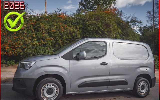 OPEL COMBO VAN 1.5 Turbo 55kW 2.0T L1H1 Edition 4d+CRUISE-PARCTRONIC 8.100 €
