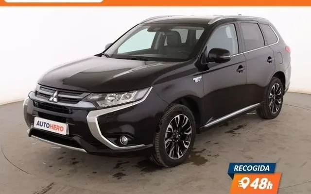 MITSUBISHI Outlander 2.0 PHEV Kaiteki 4WD
