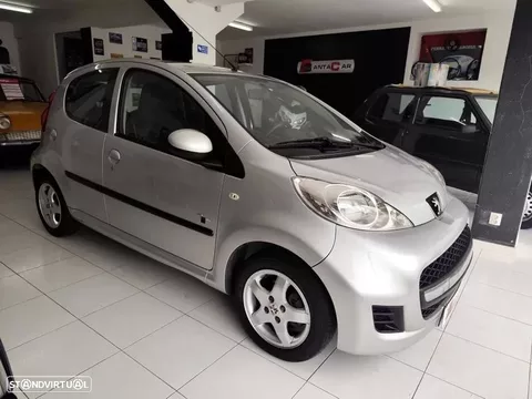 Peugeot 107 1.0 Black&Silver