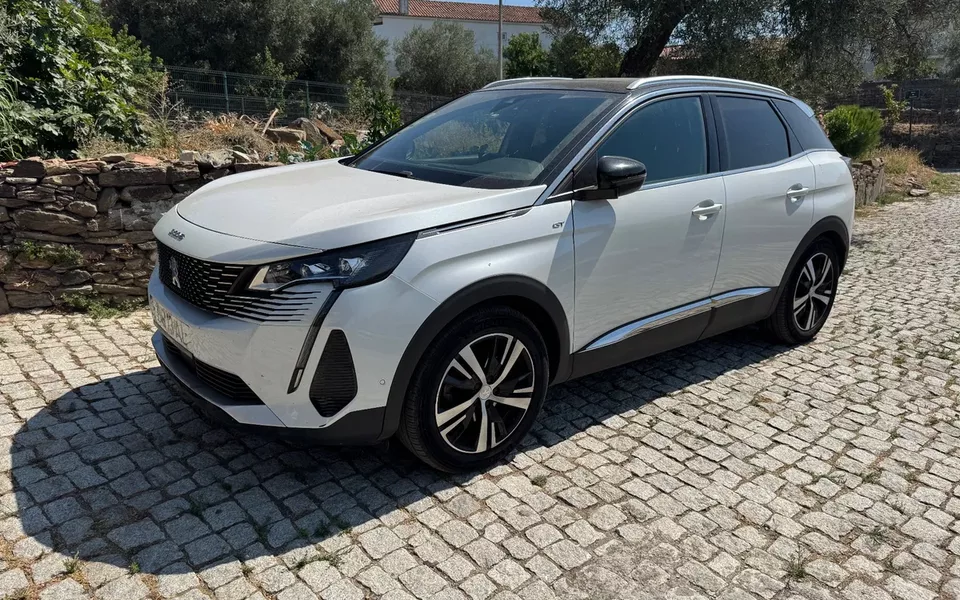 Peugeot 3008 1.5 BlueHDi GT EAT8