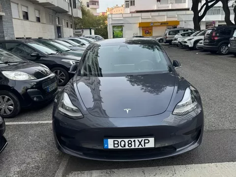 Tesla Model 3 Standard Range Plus RWD