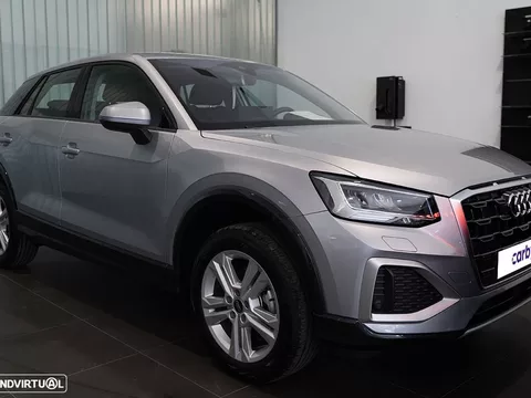 Audi Q2 30 TFSI SE Business