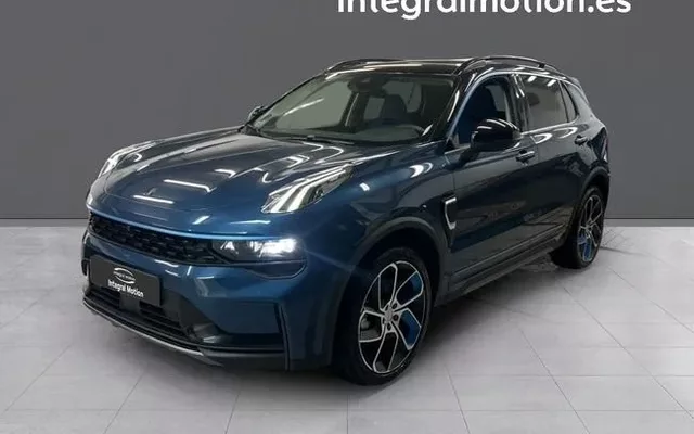 LYNK & CO 01 01 1.5T PHEV